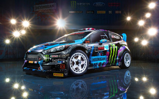 Car lights dark room reflective - a reflective surface free wallpaper