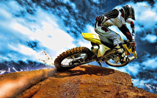 Man riding dirt bike hill 3 - action painting free wallpaper