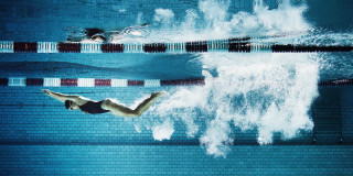 Woman swimming pool cityscape water - underwater free wallpaper