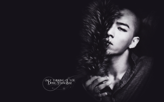 Man eyes closed hair wind - young free wallpaper