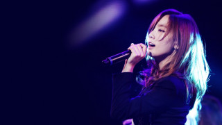 Woman long hair holding microphone - long hair holding free wallpaper