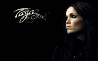Woman longhair blackshirt lookingaway darkbackground - christen dalsgaard free wallpaper