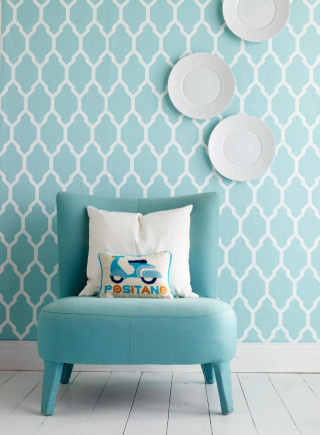 Blue chair pillow plates wall - gradient light blue free wallpaper