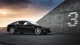 Black car concrete wall sunset - a concrete wall free wallpaper