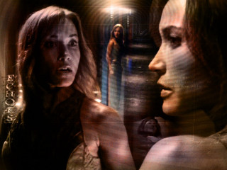 Woman knife background another woman - a hologram free wallpaper for desktop