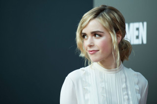 Blonde woman white blouse smiling - constance gordoncumming free wallpaper