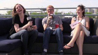 Three people couch microphone woman - their hand and a woman holding free wallpaper