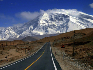 Road mountain no parking sign - excessivism free wallpaper