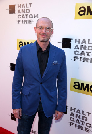 Bald man blue suit red - a bald man free wallpaper