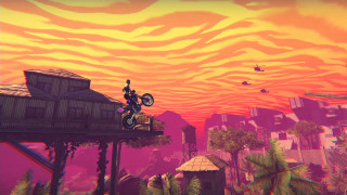 Man motorcycle wooden structure desert - doc hammer free wallpaper