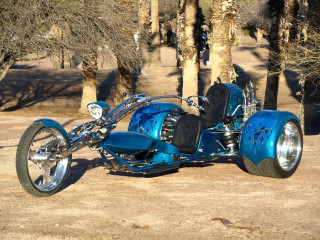 Blue motorcycle sidecar park dirt - a blue motorcycle free wallpaper