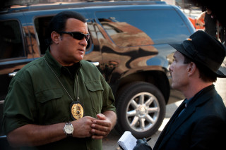 Man green shirt blackhat sunglasses - movie still free wallpaper