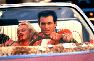 Man woman car blood faces - movie scene free wallpaper