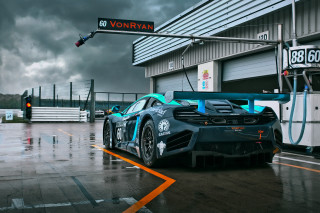 Blue race car rainy day - brian dunlop free wallpaper