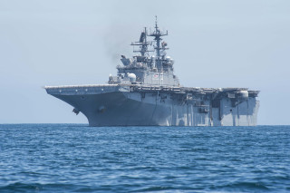 Large ship ocean smoke masts - 100mm free wallpaper