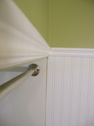 Shower head white curtain green - the wall free wallpaper