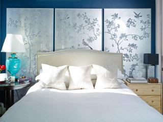 Bed white sheets blue walls - white sheet and pillows free wallpaper