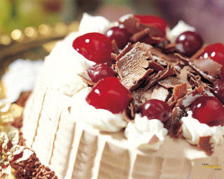 Cake cherries chocolate gold plate - a cake free wallpaper