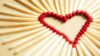 Heart matches stick table white - florianne becker free wallpaper