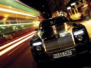 Car night street blurry bus - luxury free wallpaper