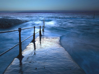 Long pier wooden fence water - rich moody colour free wallpaper