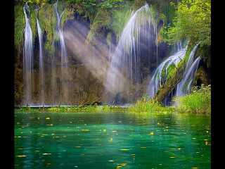 Waterfall lake trees light ray 2 - the top of it free wallpaper