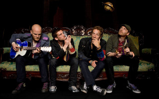 Three men couch guitars mouth - guitar free wallpaper