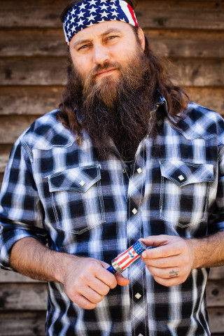 Man long beard flag bandana - americo makk free wallpaper