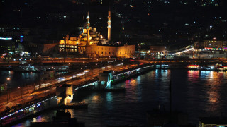 City bridge night river building - a large building in the background free wallpaper