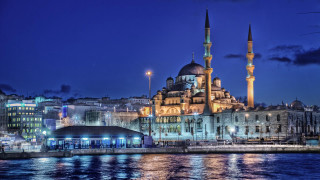 Large building tall tower water - a body of water free wallpaper for desktop