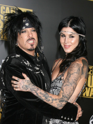 Man woman redcarpet tattoos erictaylor - a man and a woman free wallpaper