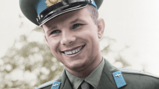 Man uniform smiling picture frame - the background and a sky in the background free wallpaper