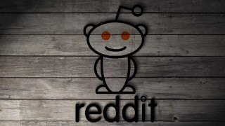Reddit logo wooden wall red - a red eye free wallpaper
