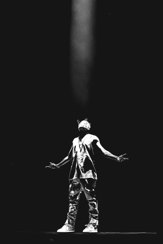 Man standing stage arms outstretched 3 - christo free wallpaper