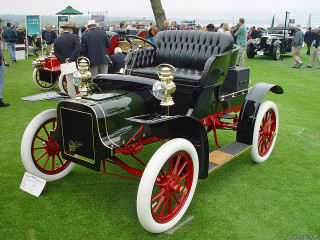 Vintage car show grass field - a vintage car free wallpaper