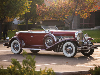 Classic car parking lot laptop - classic free wallpaper