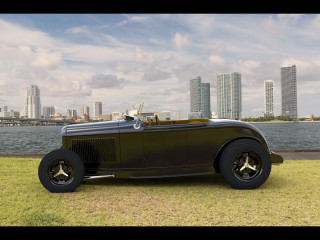 Vintage car parked grass water - matte drawing free wallpaper