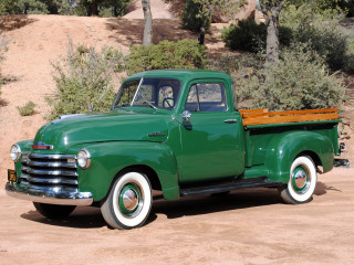 Green truck dirt field hill - a dirt field next free wallpaper