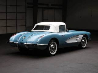 Blue white car garage wall 2 - car free wallpaper
