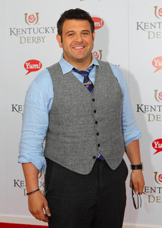 Man smiling redcarpet vest tie - a man in a vest free wallpaper