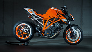 Motorcycle orange rims garage concrete - orange rim free wallpaper