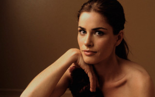Woman no shirt posing hand - her chest free wallpaper