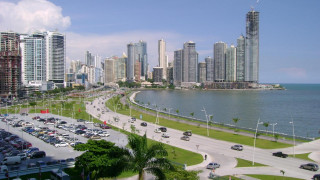 City tall buildings water cars - car free wallpaper