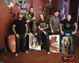 Men group art tattoos wall - a group of men free wallpaper