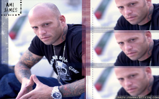 Bald man tattoos hand gesture - bald free wallpaper