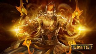 Man golden outfit crown head - two hand free wallpaper