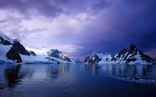 Mountain snow water purple sky - a purple sky above free wallpaper