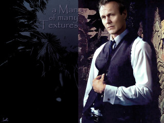 Man in suit tie palm - andrew bell free wallpaper