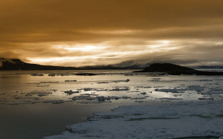 Large body of water ice - ice free wallpaper