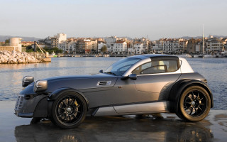 Silver sports car wet surface - dom qwek free wallpaper